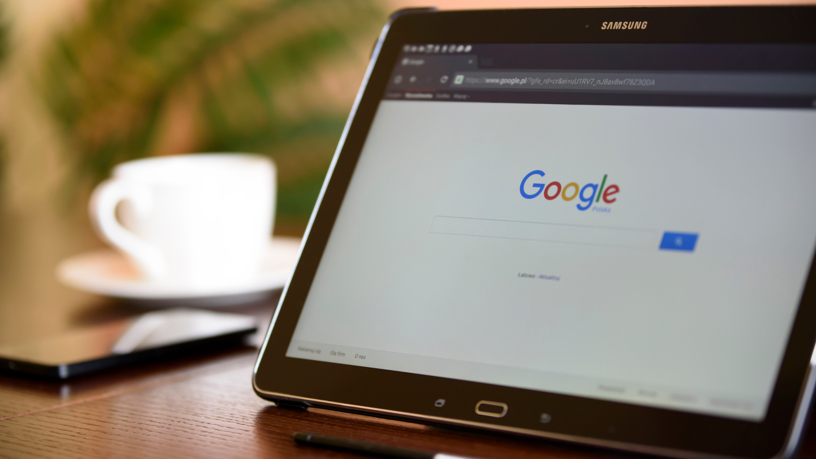 Google's Market Share Drops Below 90%: What UK Marketers Must Do in 2026